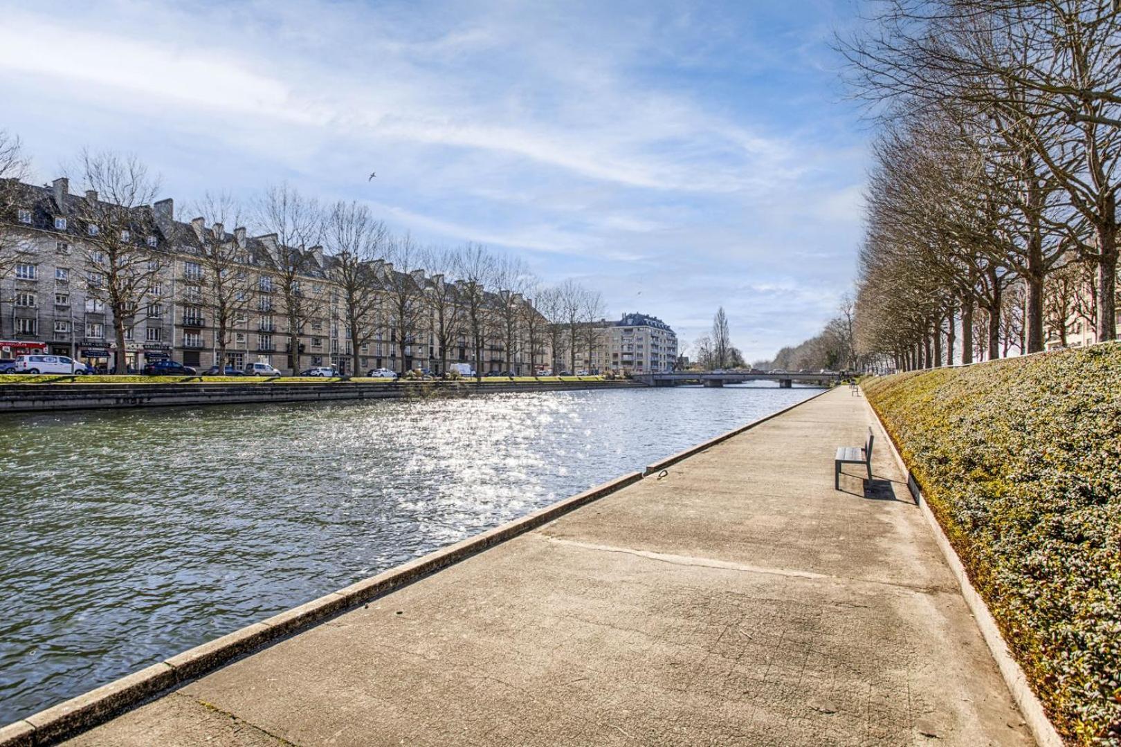 Apartament La Casa Valens - Petanque, Convivial & Atypique Caen Zewnętrze zdjęcie