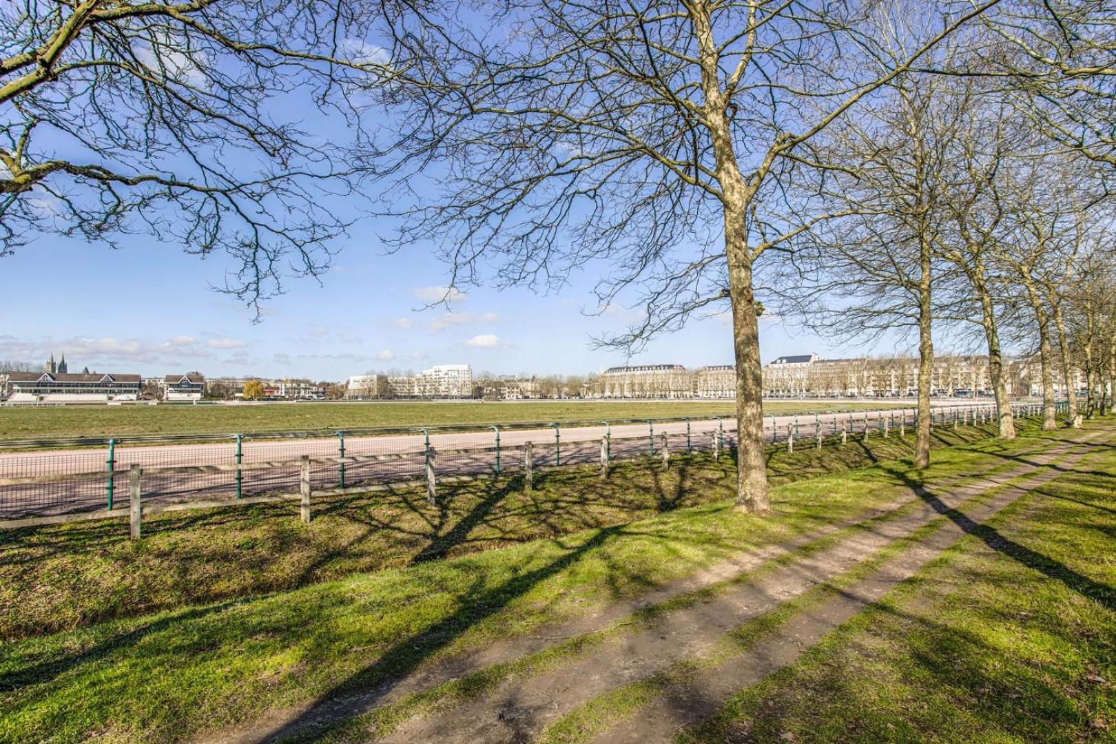 Apartament La Casa Valens - Petanque, Convivial & Atypique Caen Zewnętrze zdjęcie